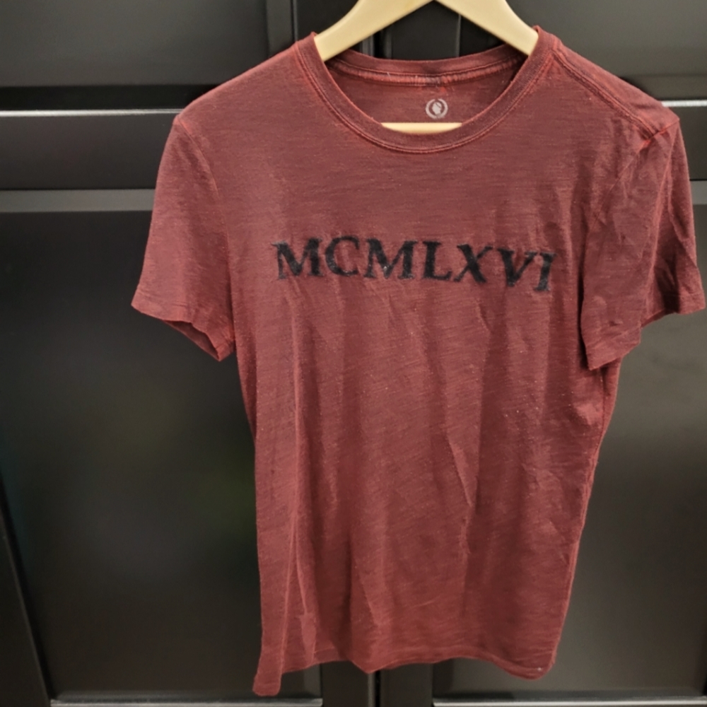 Ceasars Palace vintage tee. Vegas shirt.